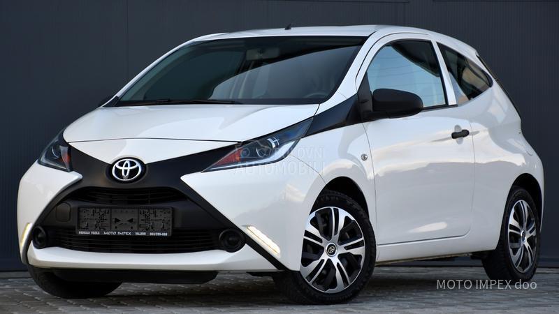 Toyota Aygo 1.0 VVTI / N0VA / CH