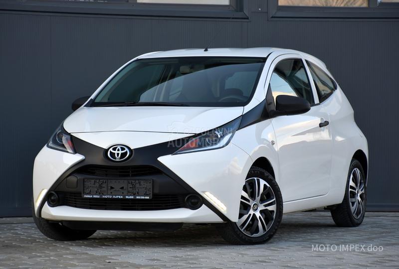 Toyota Aygo 1.0 VVTI / N0VA / CH