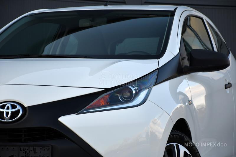 Toyota Aygo 1.0 VVTI / N0VA / CH