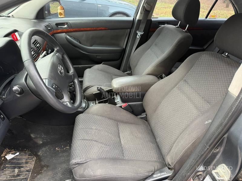 Toyota Avensis 2.2 D4D