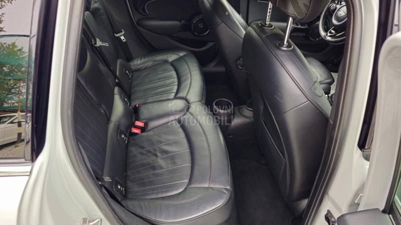 MINI Cooper S D/A u t o m a t/CH