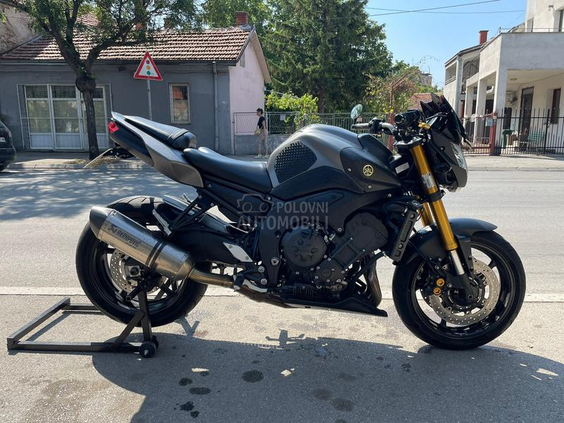 Yamaha FZ8