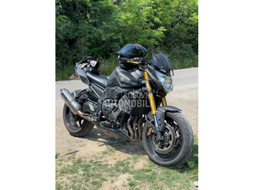 Yamaha FZ8