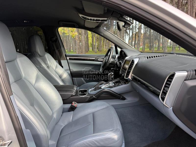 Porsche Cayenne XEN / LED