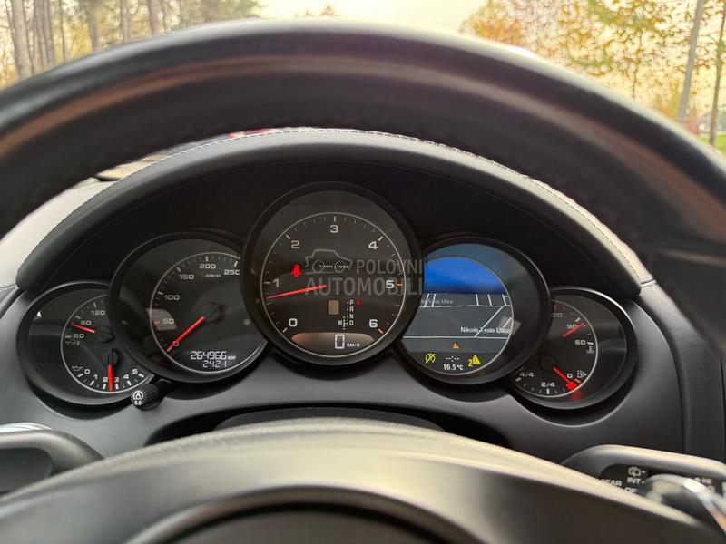 Porsche Cayenne XEN / LED