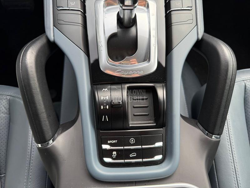 Porsche Cayenne XEN / LED