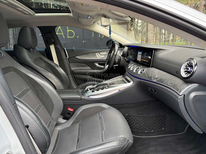 Mercedes Benz GT 43 AMG 