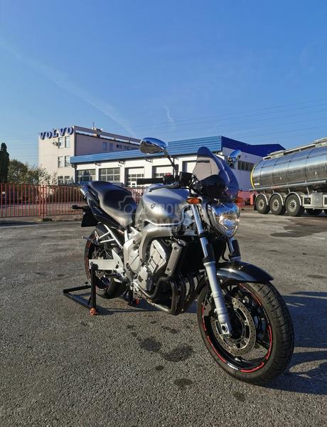 Yamaha fz6