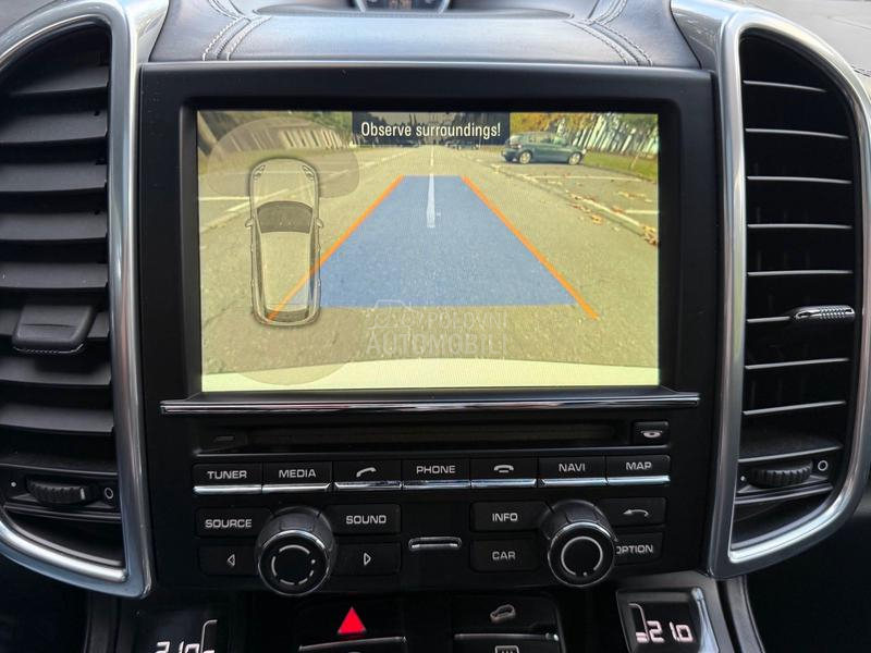 Porsche Cayenne 