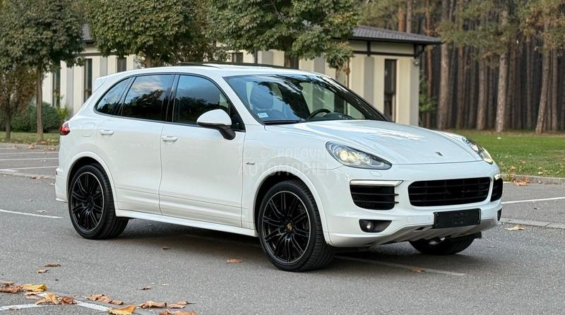Porsche Cayenne 