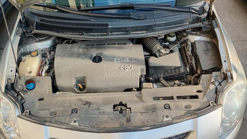 Toyota Auris 2.0D4D