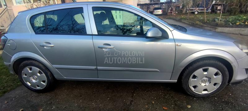 Opel Astra H 1.7cdti