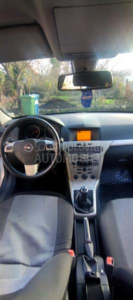 Opel Astra H 1.7cdti