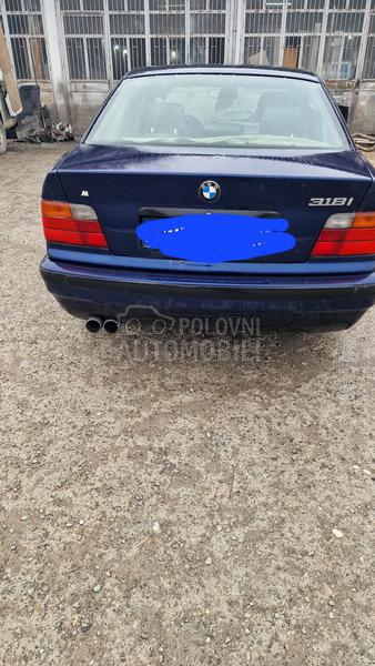 BMW 318 318i