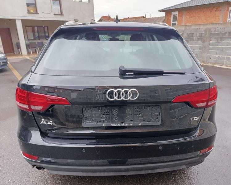 Audi A4 2,0  S TRONIK