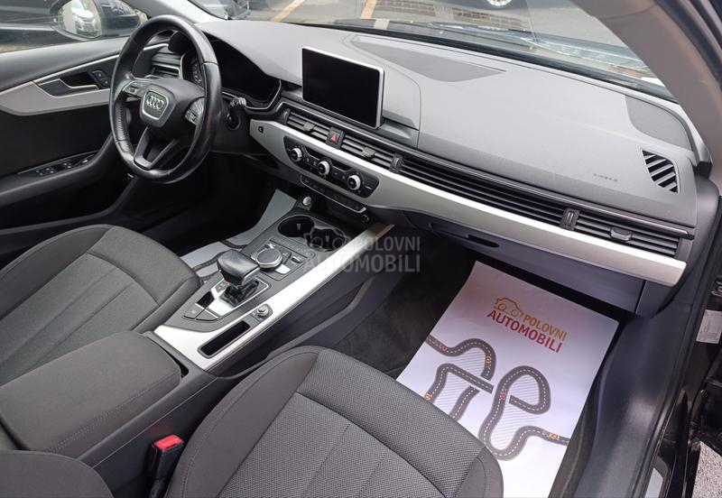 Audi A4 2,0  S TRONIK