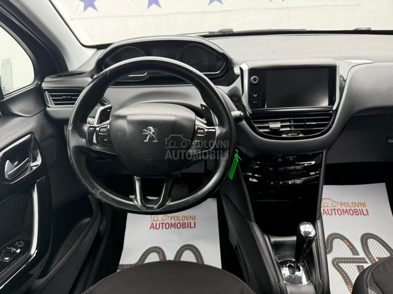 Peugeot 208 1.4HDI AUT/NAV/FUL