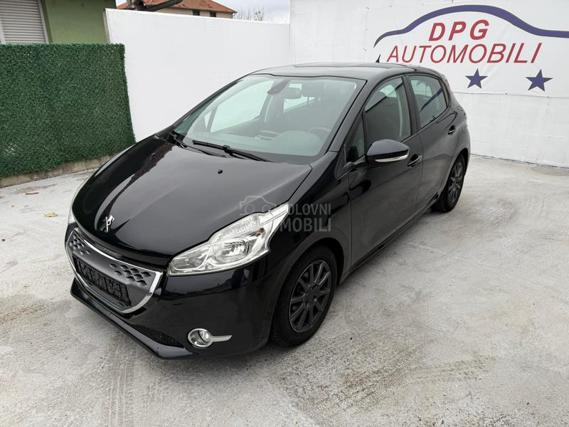 Peugeot 208 1.4HDI AUT/NAV/FUL