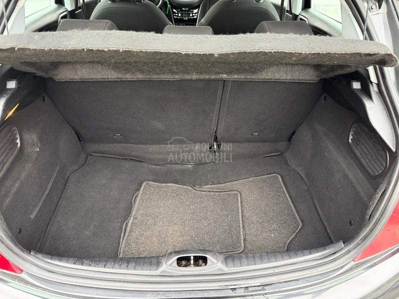 Peugeot 208 1.4HDI AUT/NAV/FUL