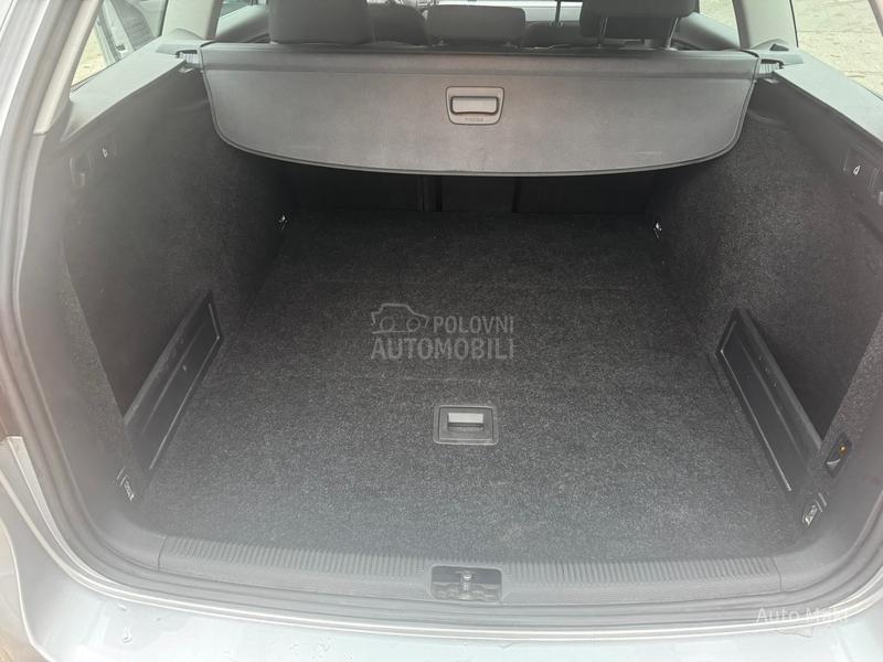 Volkswagen Passat B7 2.0 TDI DSG bluemo