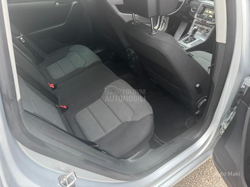 Volkswagen Passat B7 2.0 TDI DSG bluemo