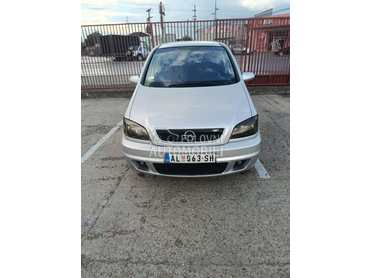 Opel Zafira opc