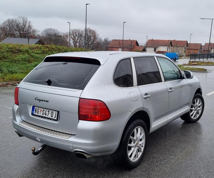 Porsche Cayenne 3.2 V6