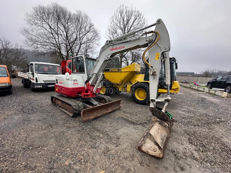 Takeuchi TB260