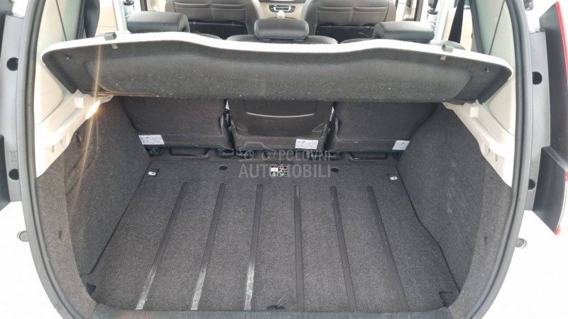 Renault Scenic P.A.N.O.R.A.M.A