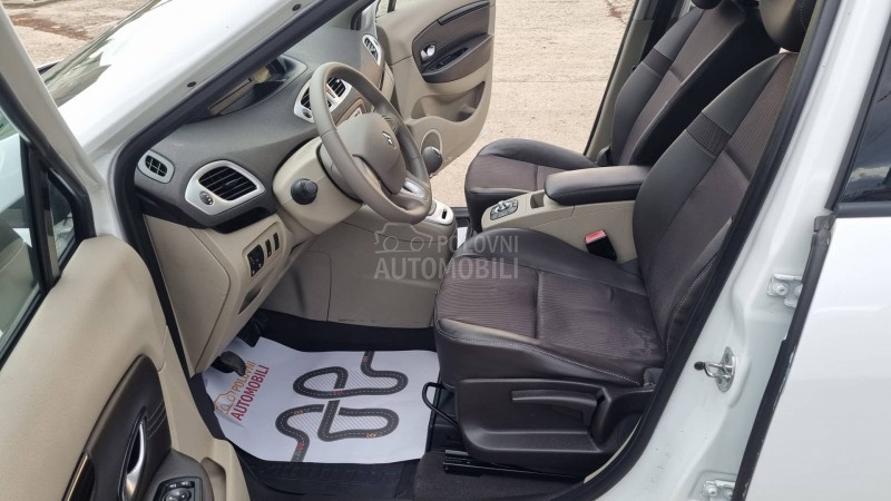 Renault Scenic P.A.N.O.R.A.M.A