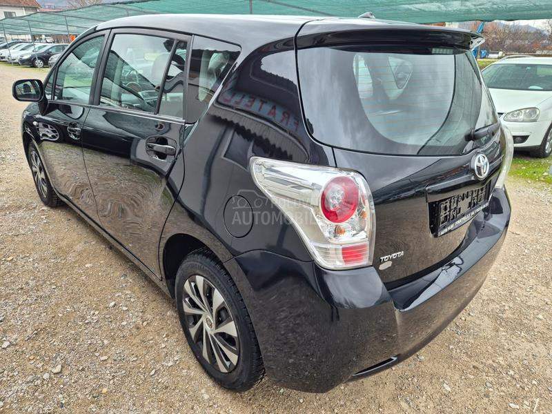 Toyota Verso 2.0d4d/NOVA/