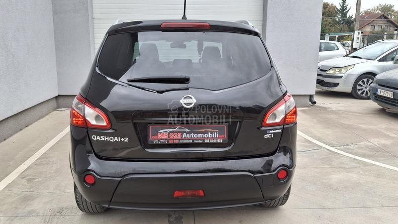 Nissan Qashqai + 2 2.0dci 4x4 PAANORAMA