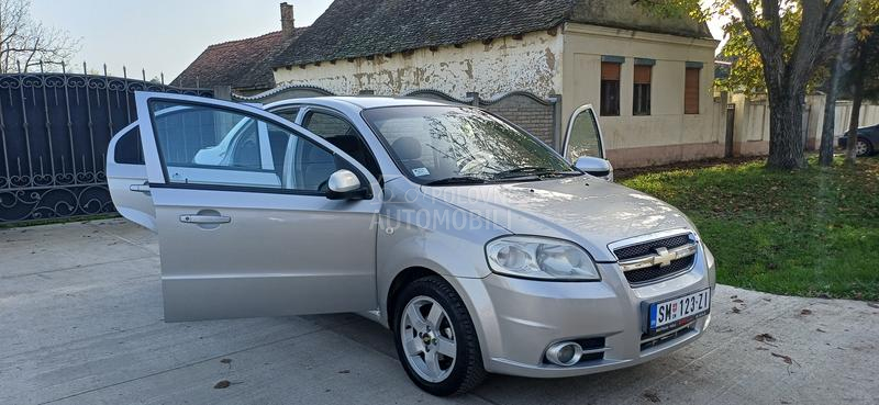 Chevrolet Aveo 