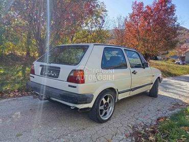 Volkswagen Golf 2 1.8gti