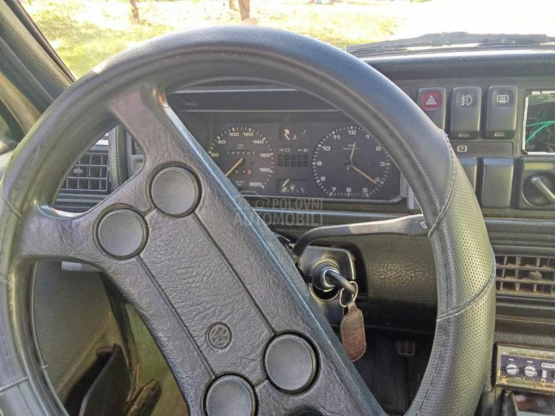 Volkswagen Golf 2 1.8gti