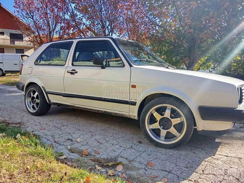 Volkswagen Golf 2 1.8gti