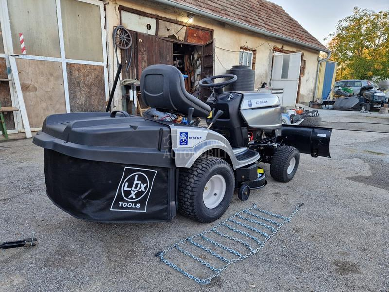 Traktor kosacica MTD Novo