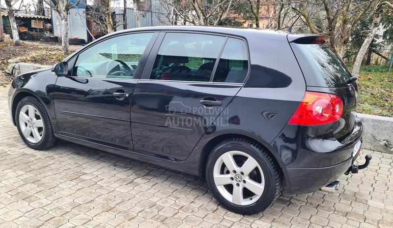Volkswagen Golf 5 1.9TDI  GT-SPORT