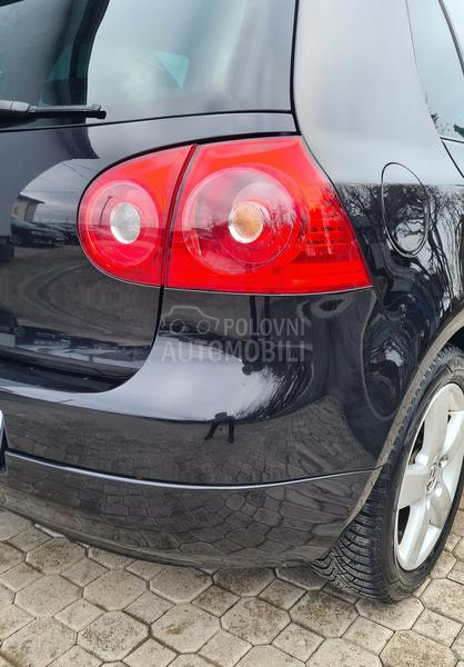 Volkswagen Golf 5 1.9TDI  GT-SPORT