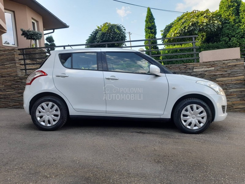 Suzuki Swift 4x4 UV0Z/CH kao NOOV