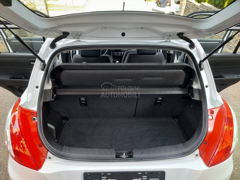 Suzuki Swift 4x4 UV0Z/CH kao NOOV