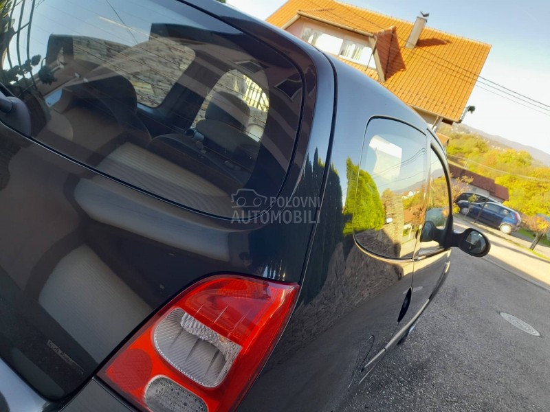 Renault Twingo 1.2 UV0Z/CH