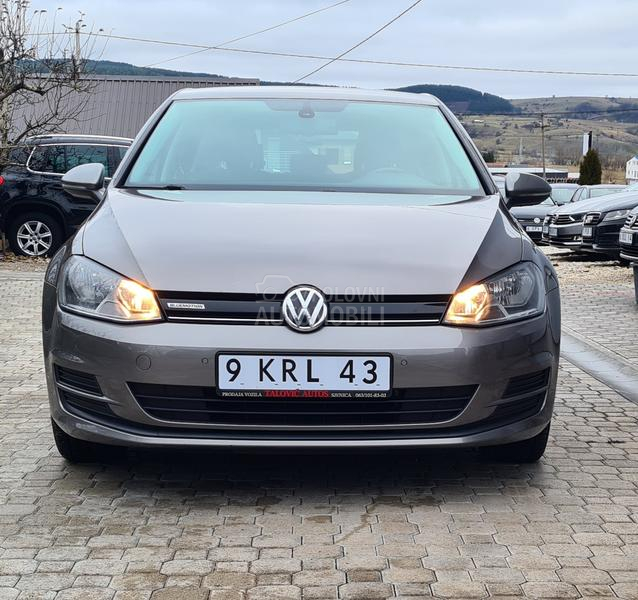 Volkswagen Golf 7 1.6TDI BLUEMOTION