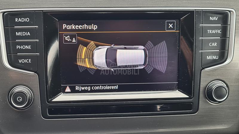 Volkswagen Golf 7 1.6TDI BLUEMOTION