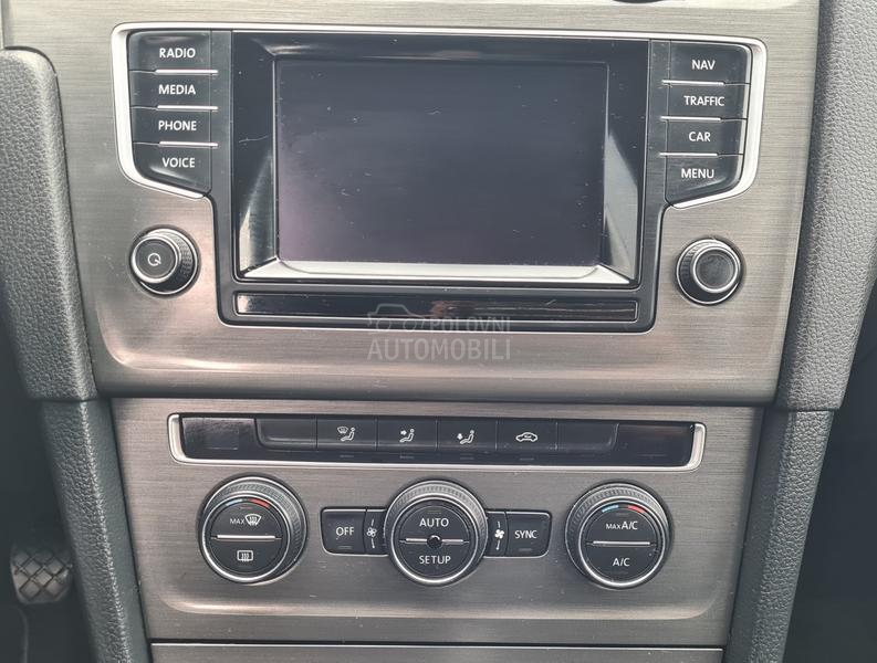 Volkswagen Golf 7 1.6TDI BLUEMOTION