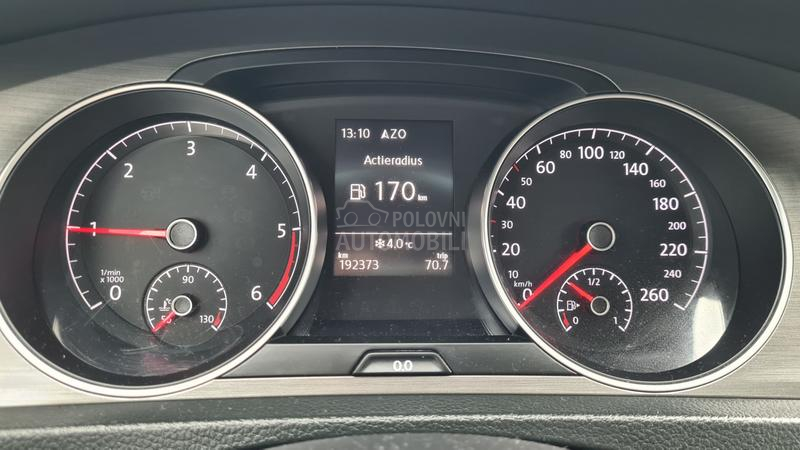 Volkswagen Golf 7 1.6TDI BLUEMOTION