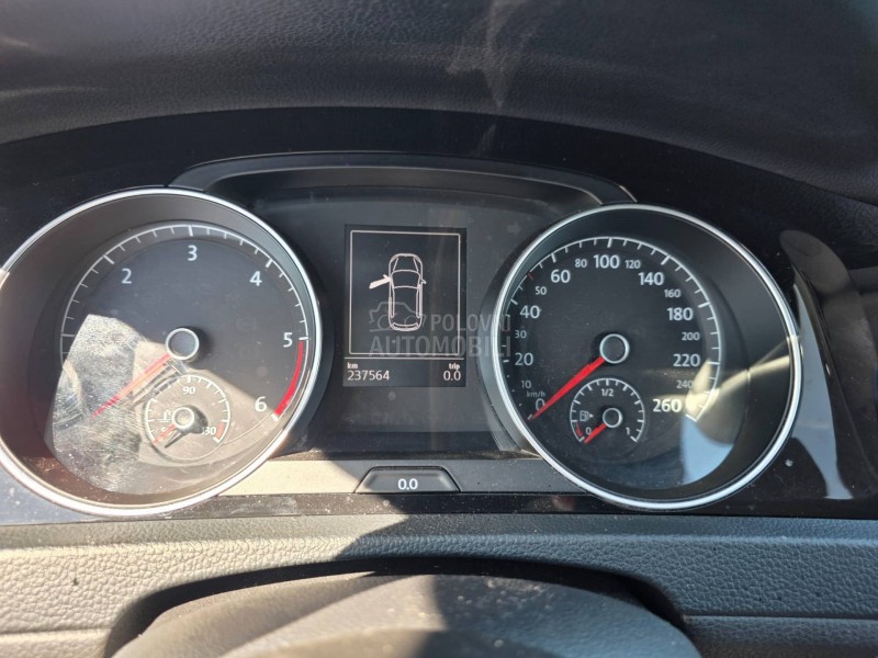 Volkswagen Golf 7 2.0tdi REG/SERV