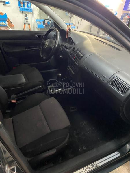 Volkswagen Golf 4 