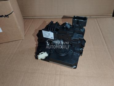 zadnja desna brava vrata za Opel Meriva od 2012. do 2016. god.