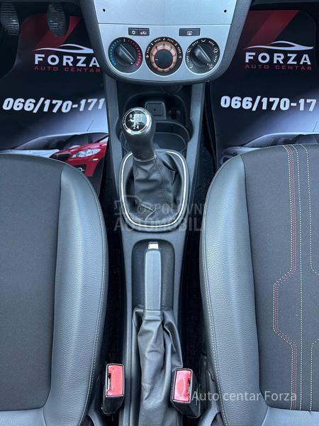 Opel Corsa D 126 000 k m